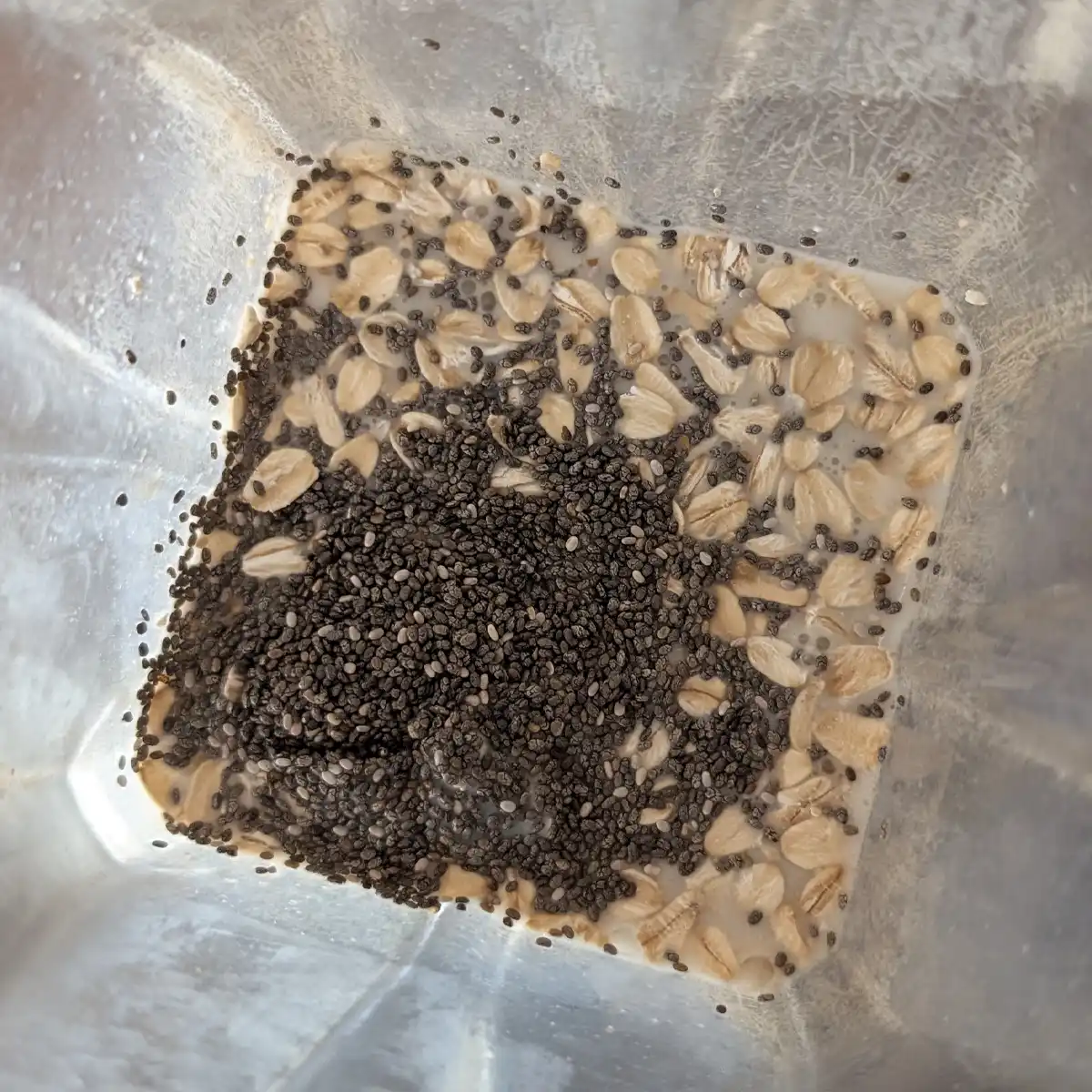 Almondmilk, Oats, and Chia Seeds